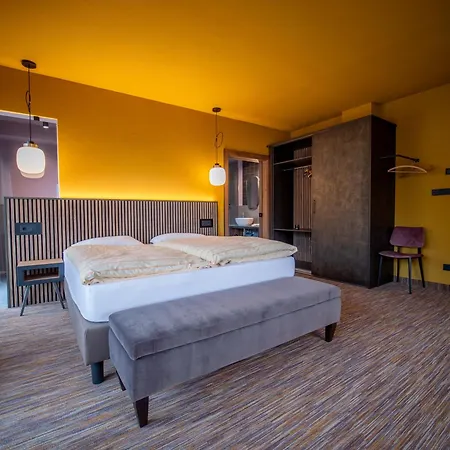 Hotel Buchholz Salorno Exterior photo